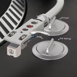 Gramofon Kruger&amp;Matz TT-602 srebrny, USB, digitalizacja, RCA, przedwzmacniacz