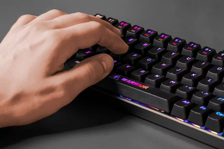 Gamingowa klawiatura mechaniczna Kruger&Matz Warrior GK-120 RGB podświetlana