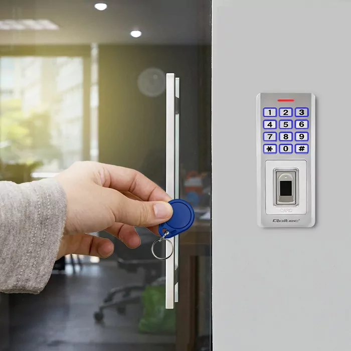 Zamek szyfrowy z czytnikiem linii papilarnych Qoltec Oberon RFID kod karta dzwonek brelok