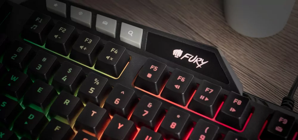 Podświetlana klawiatura dla graczy z wbudowanym uchwytem na smartfona FURY Skyraider