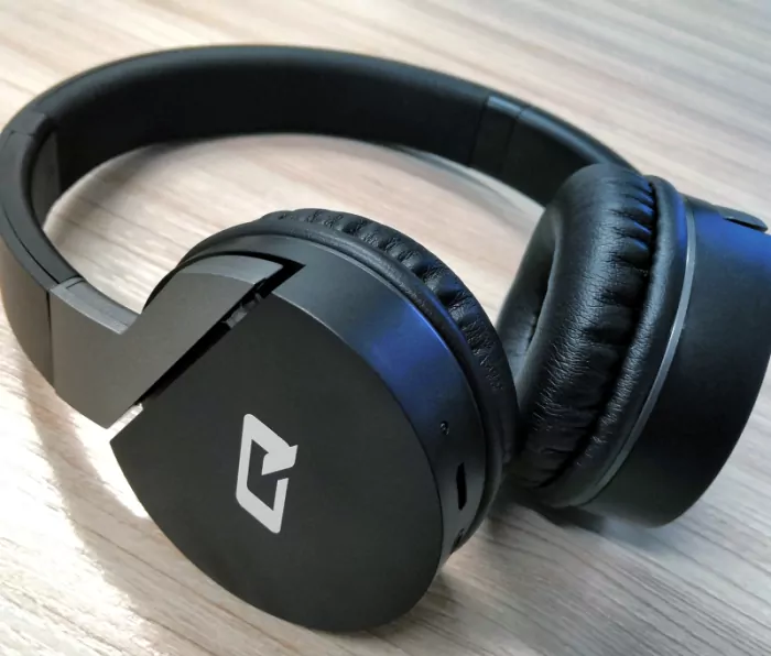 Bezprzewodowe słuchawki Qoltec bluetooth nauszne z mikrofonem Super Bass